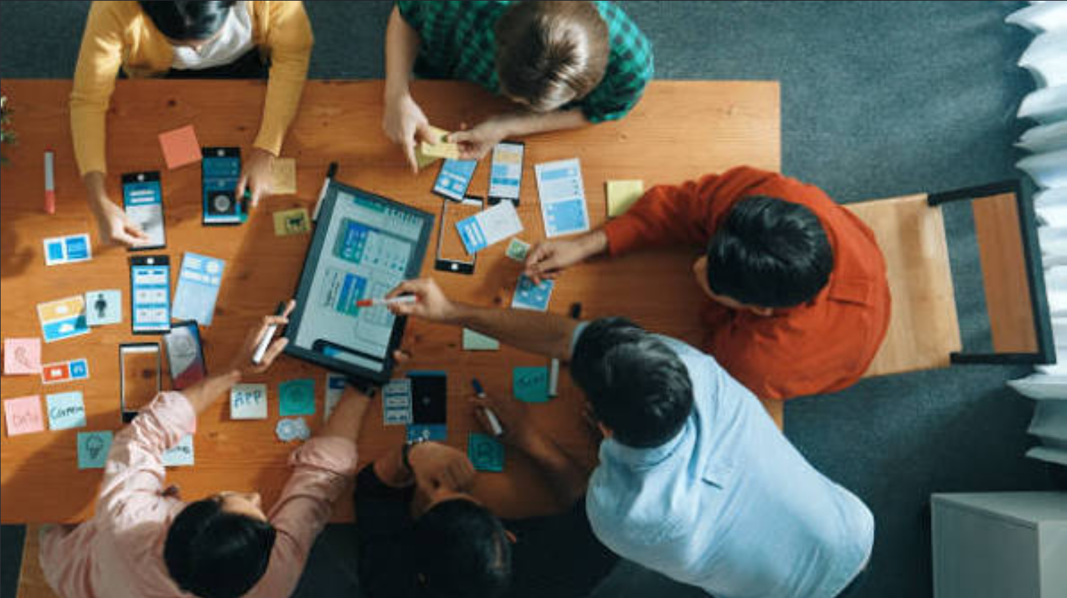 Product & experience design at AuroraSpace